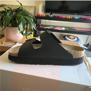 Vegan Birkenstock x Papillio black platform Arizona